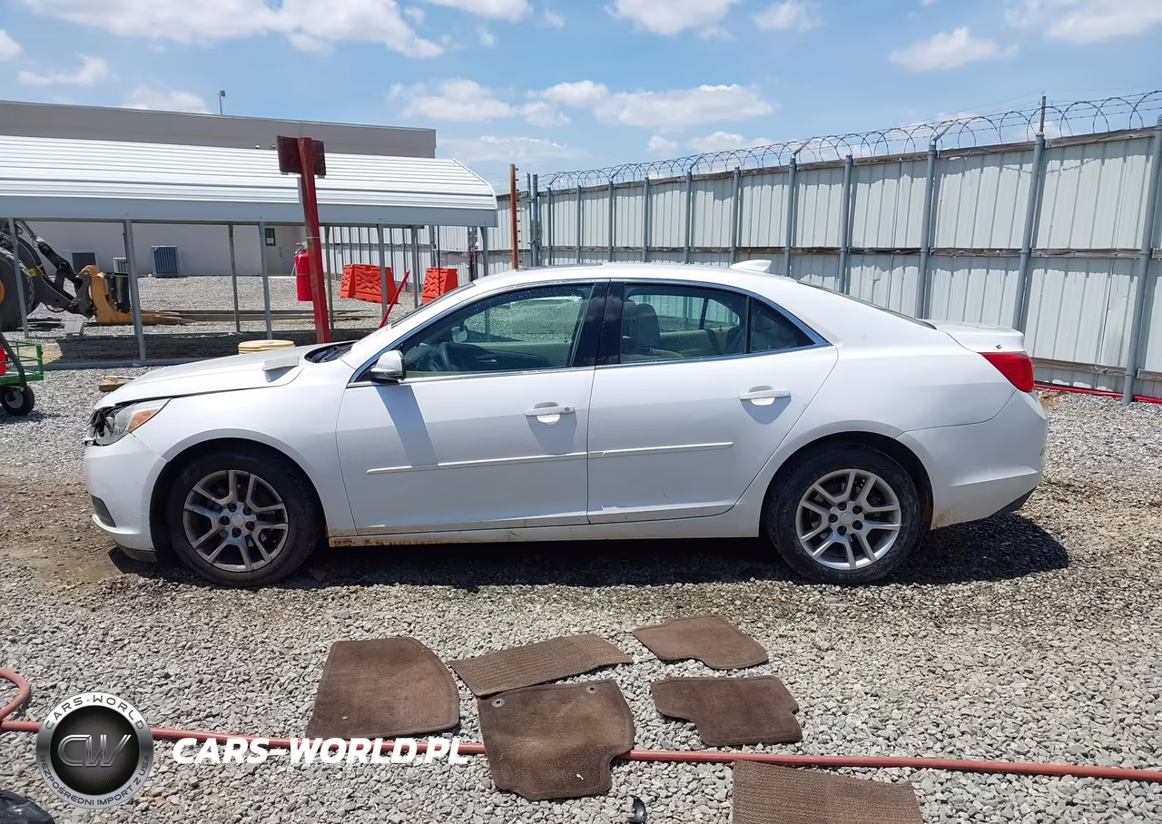 2015 Chevrolet Malibu 1Lt VIN:1G11C5SL9FF349026 - 14