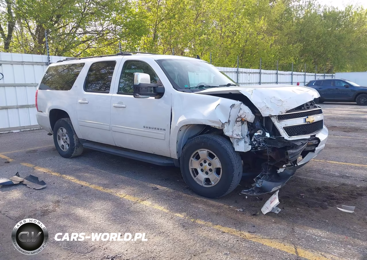 2013 Chevrolet Suburban 1500 Lt