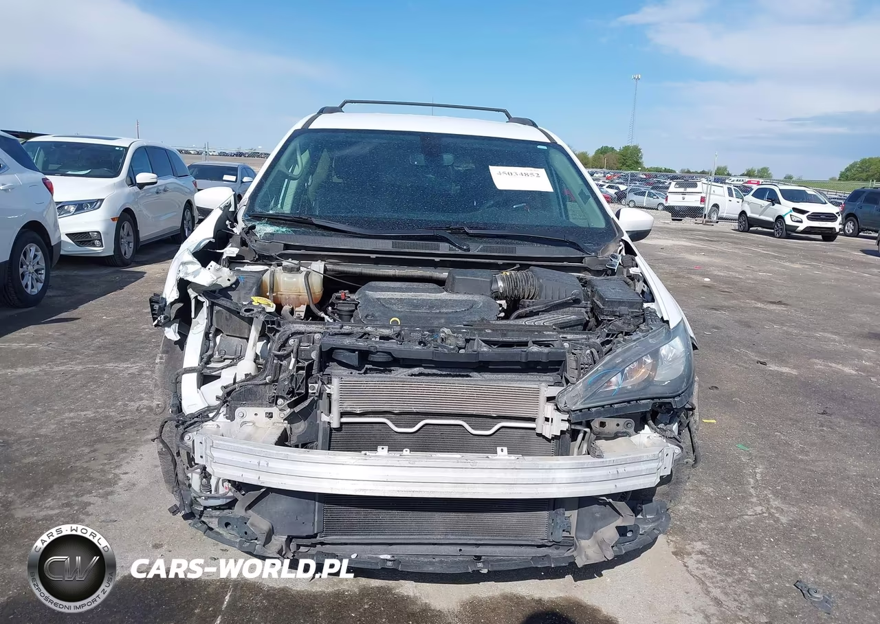 2020 Chrysler Voyager Lxi VIN:2C4RC1DG2LR151380 - 6