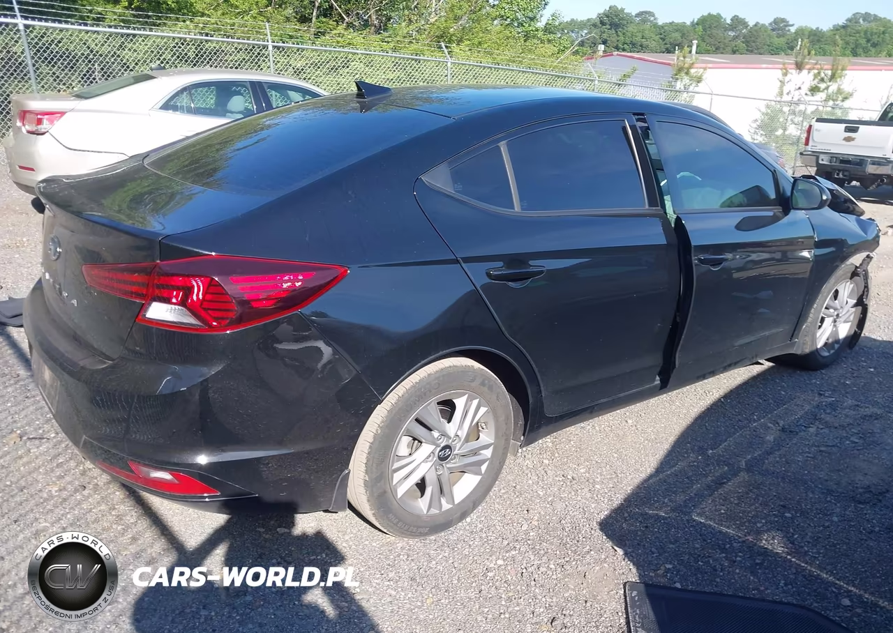 2020 Hyundai Elantra Sel VIN:5NPD84LF8LH543623 - 4