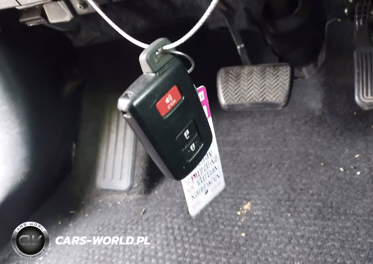 2016 Toyota Rav4 Xle VIN:JTMWFREV0GD088651 - 11