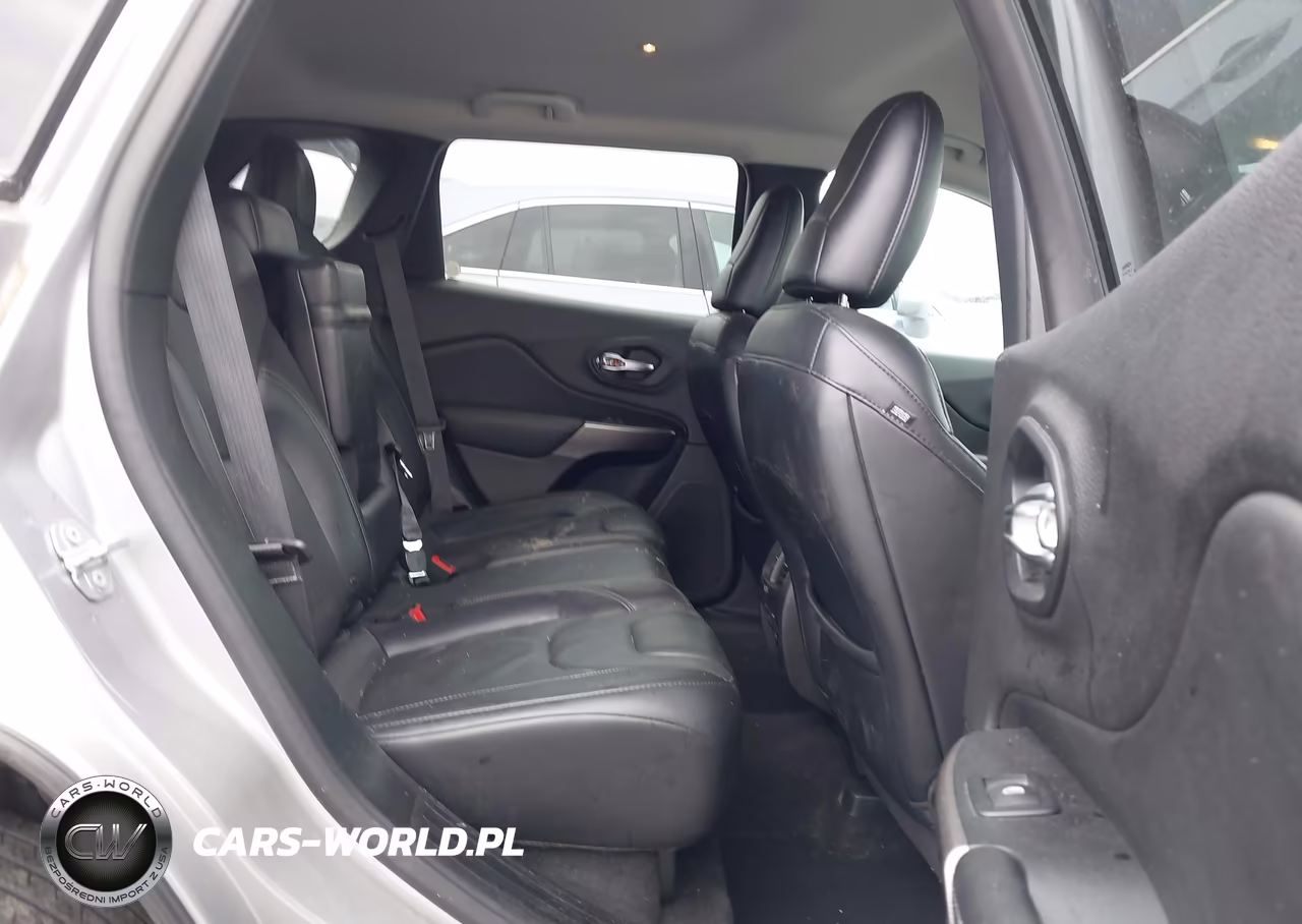 2019 Jeep Cherokee Limited Fwd VIN:1C4PJLDB1KD296053 - 8
