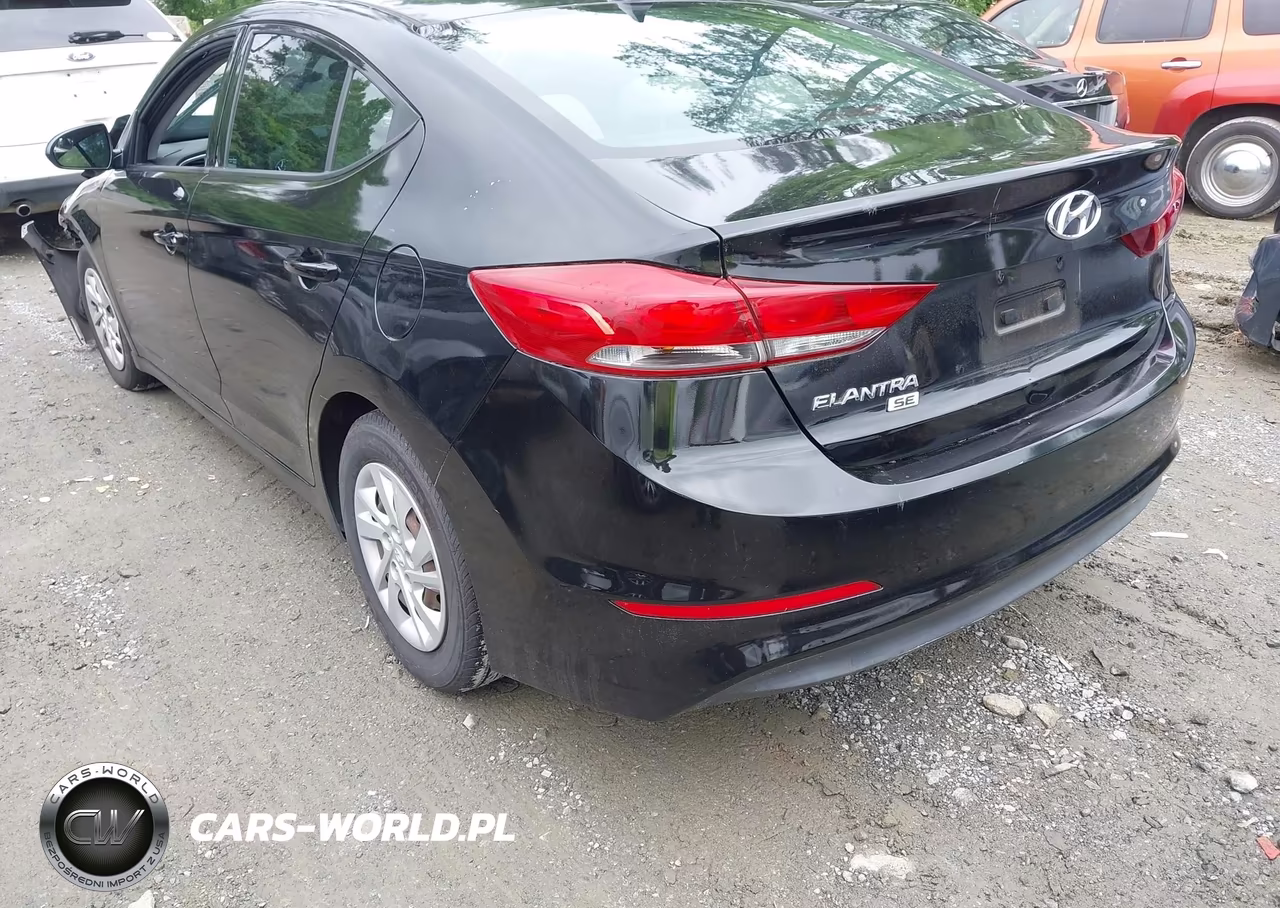 2017 Hyundai Elantra Se VIN:5NPD74LF2HH105884 - 3