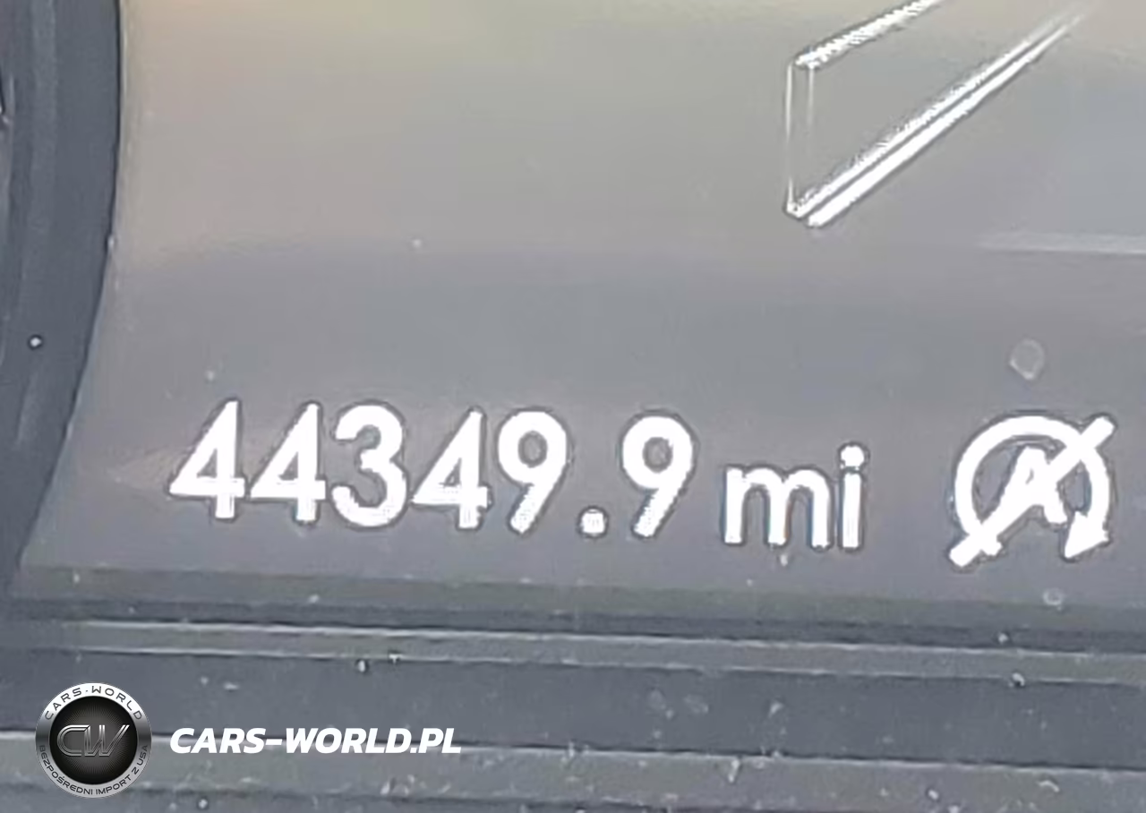 2021 Lincoln Corsair Standard VIN:5LMCJ1D99MUL03911 - 15