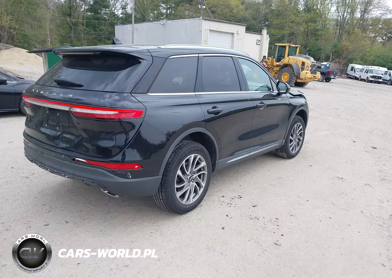2021 Lincoln Corsair Standard VIN:5LMCJ1D99MUL03911 - 4