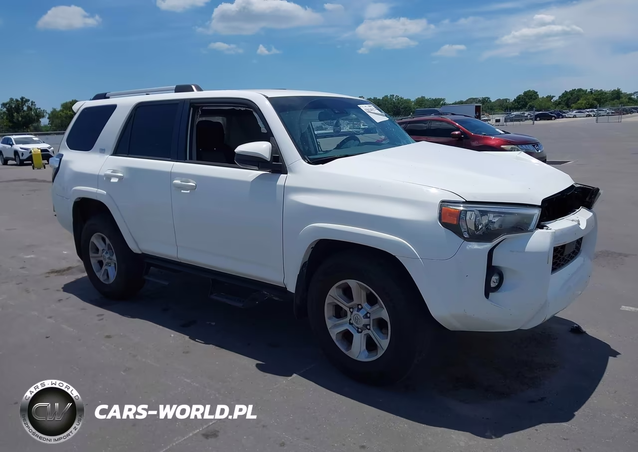 2022 Toyota 4Runner Sr5 – zdjęcie 1 z 16