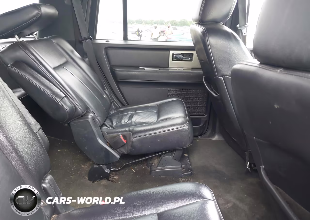 2016 Ford Expedition Xlt VIN:1FMJU1HT0GEF42950 - 8