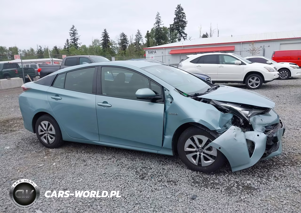 2018 Toyota Prius Two VIN:JTDKBRFU0J3064721 - 13
