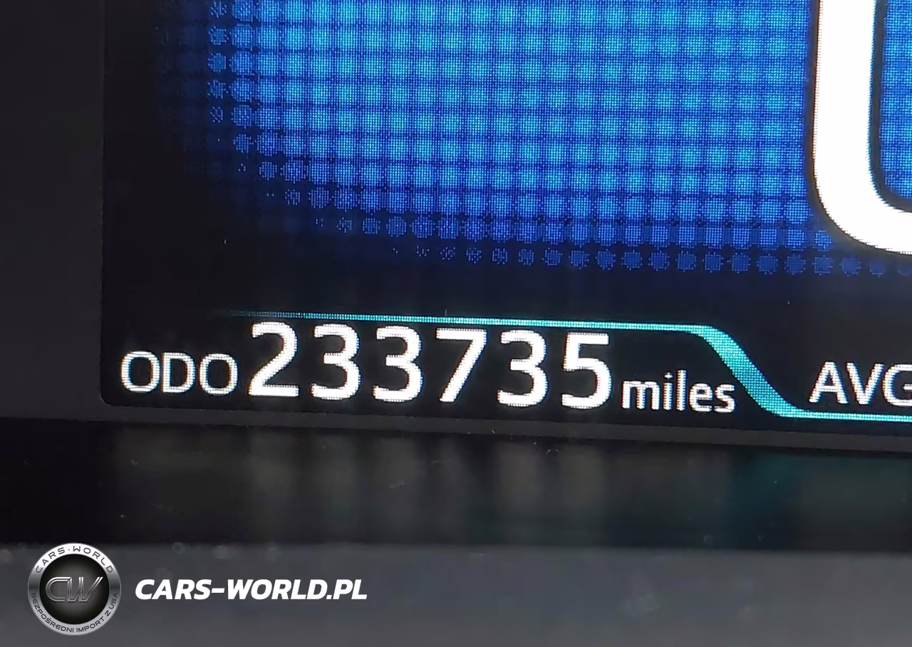 2018 Toyota Prius Two VIN:JTDKBRFU0J3064721 - 15