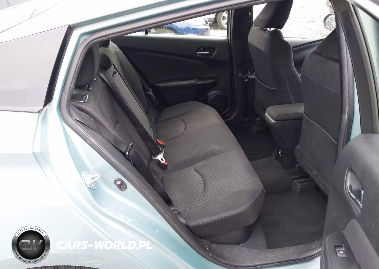 2018 Toyota Prius Two VIN:JTDKBRFU0J3064721 - 18