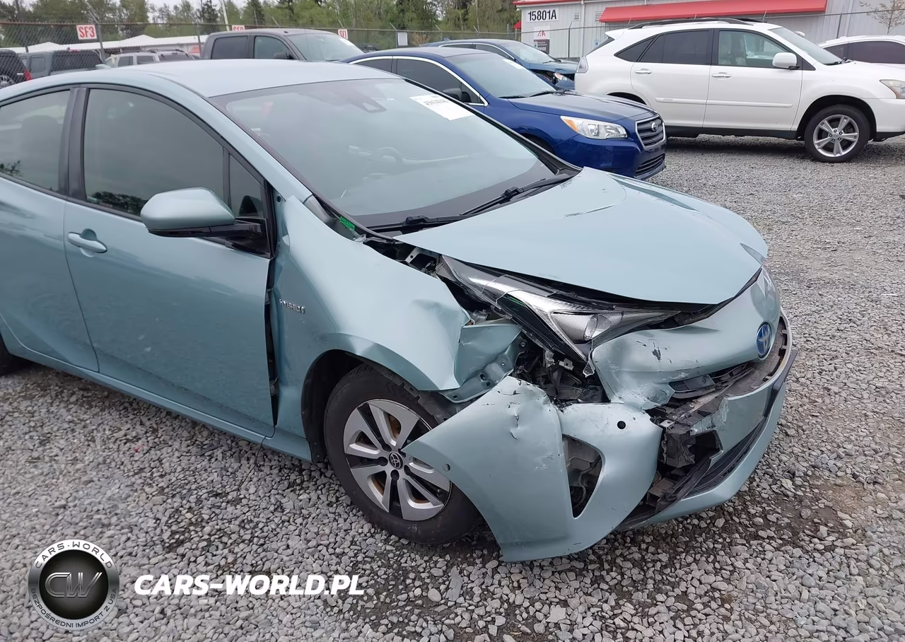 2018 Toyota Prius Two VIN:JTDKBRFU0J3064721 - 6
