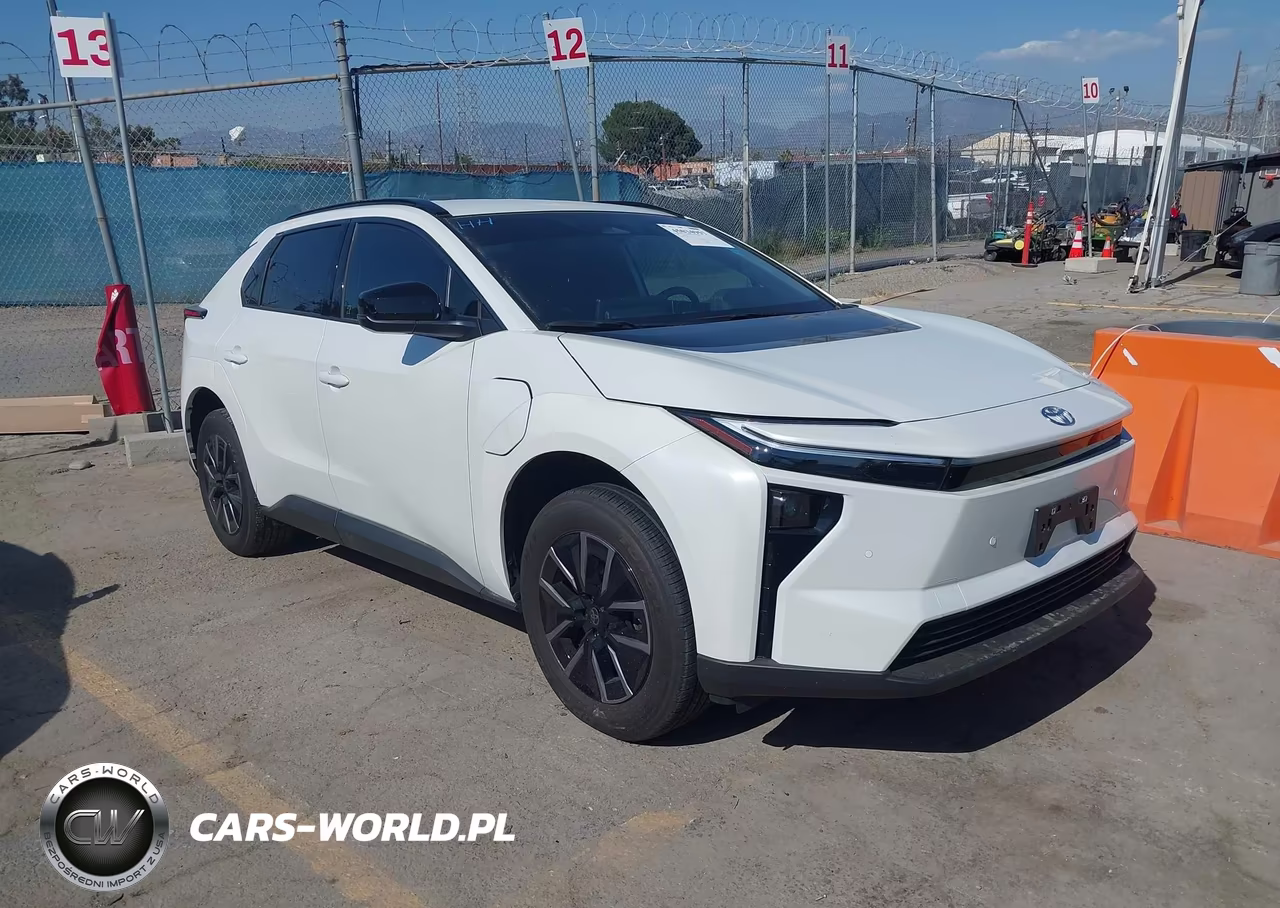 2026 Toyota Bz Xle Plus – zdjęcie 1 z 17