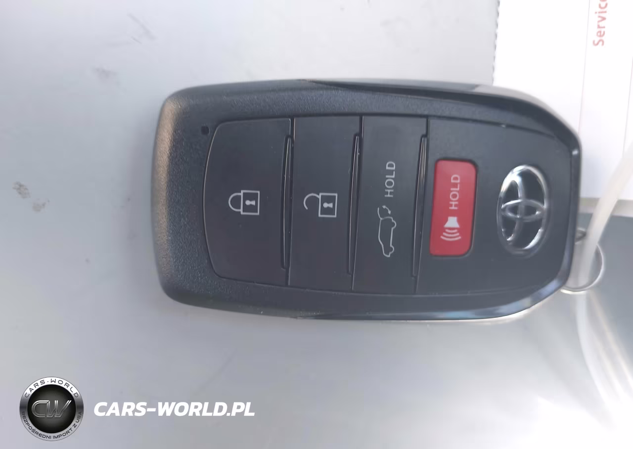 2026 Toyota Bz Xle Plus VIN:JTMBCAEB6TJ011907 - 11