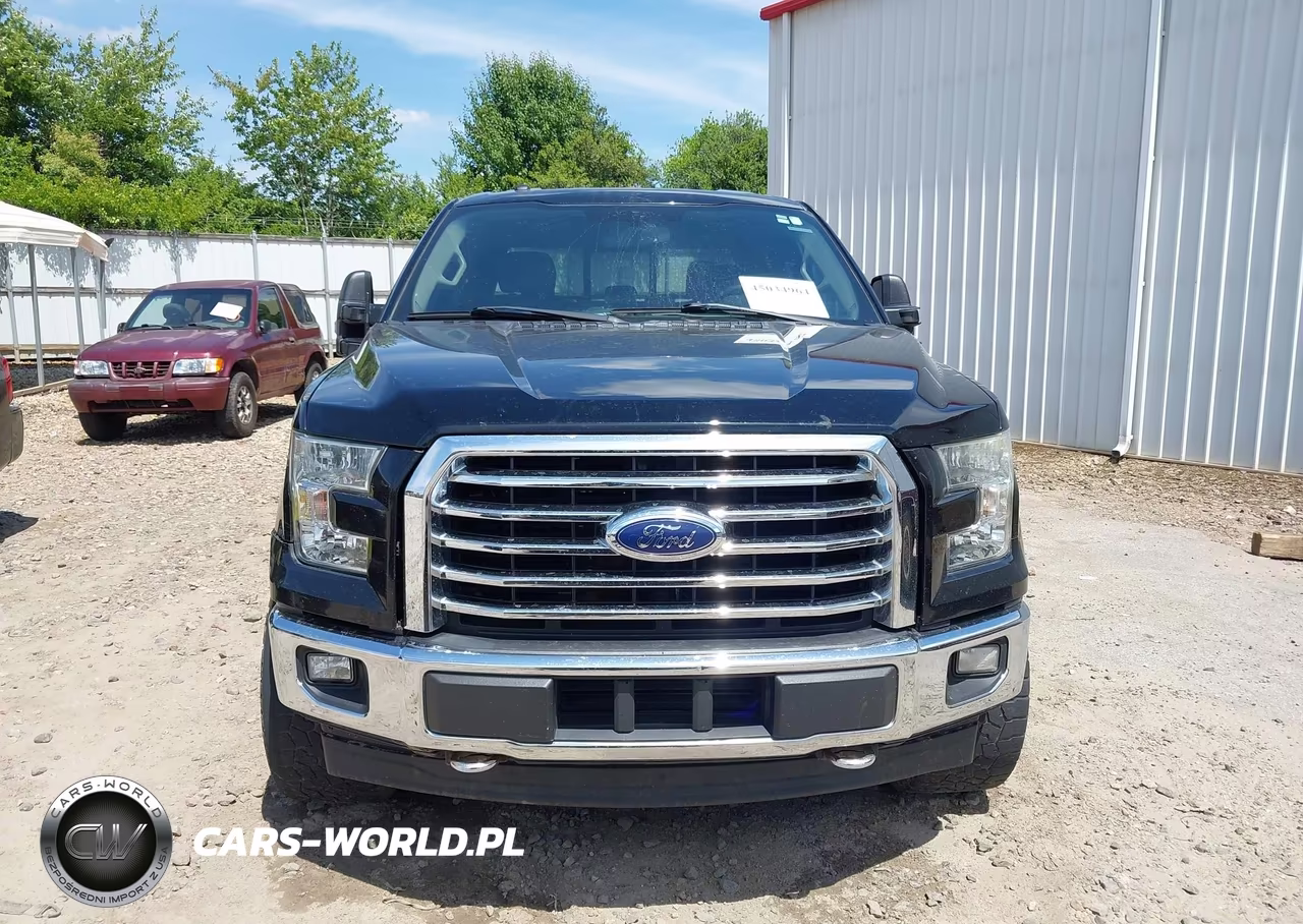 2017 Ford F-150 Xlt VIN:1FTEW1EG2HKC15945 - 12