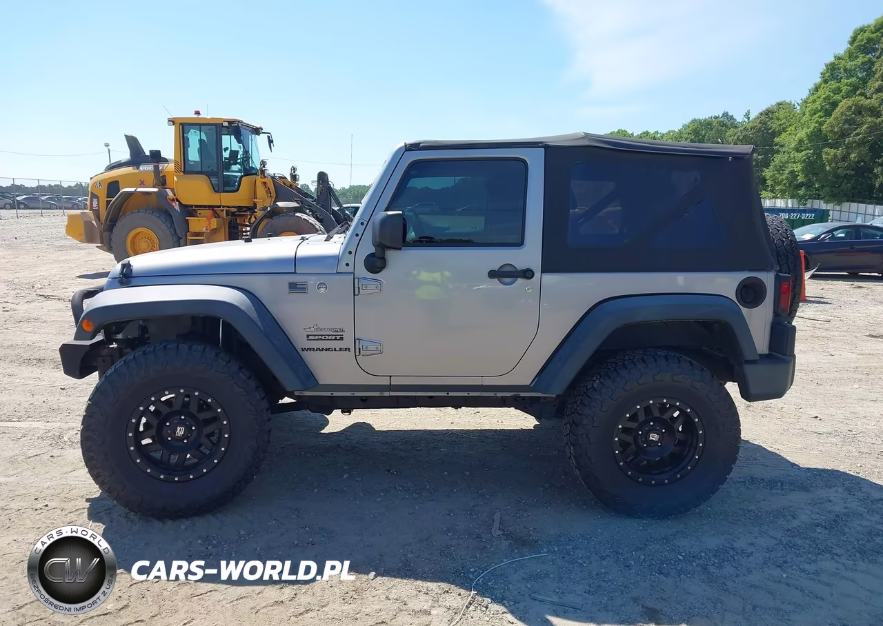 2014 Jeep Wrangler Sport VIN:1C4AJWAG5EL120074 - 14