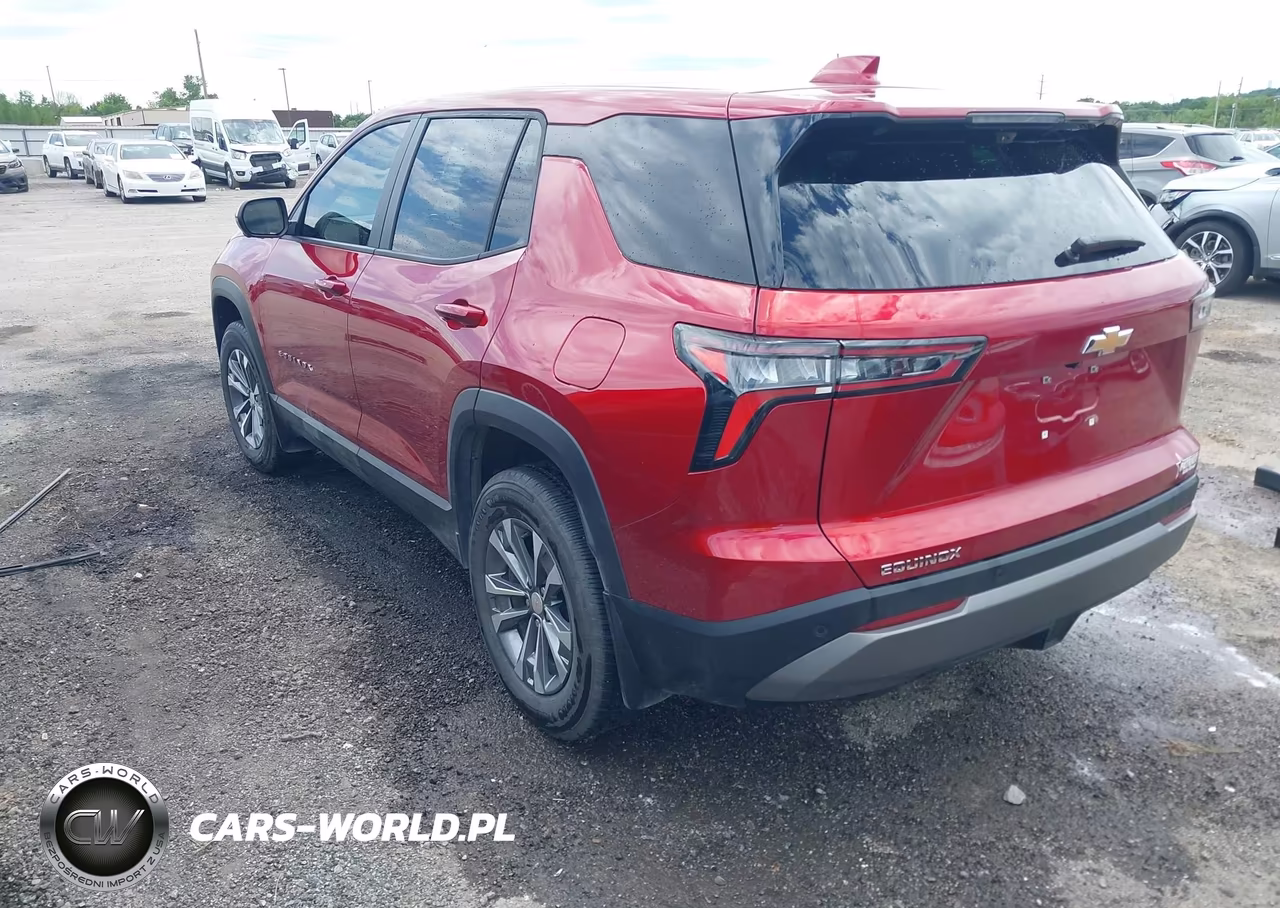 2026 Chevrolet Equinox Fwd Lt VIN:3GNAXHEG7TL256476 - 3