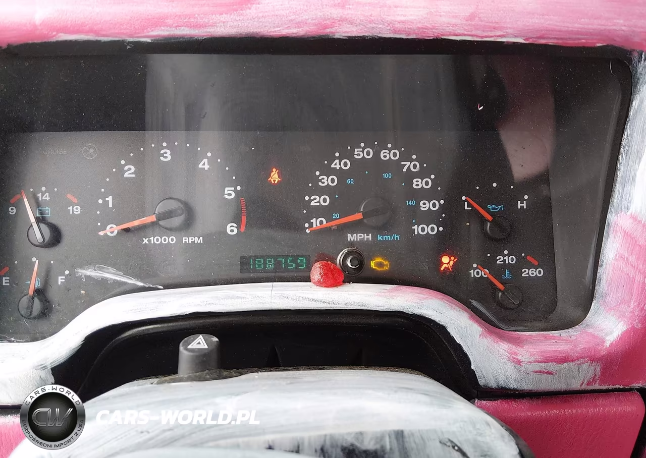 2005 Jeep Wrangler Sport VIN:1J4FA49S75P370678 - 7