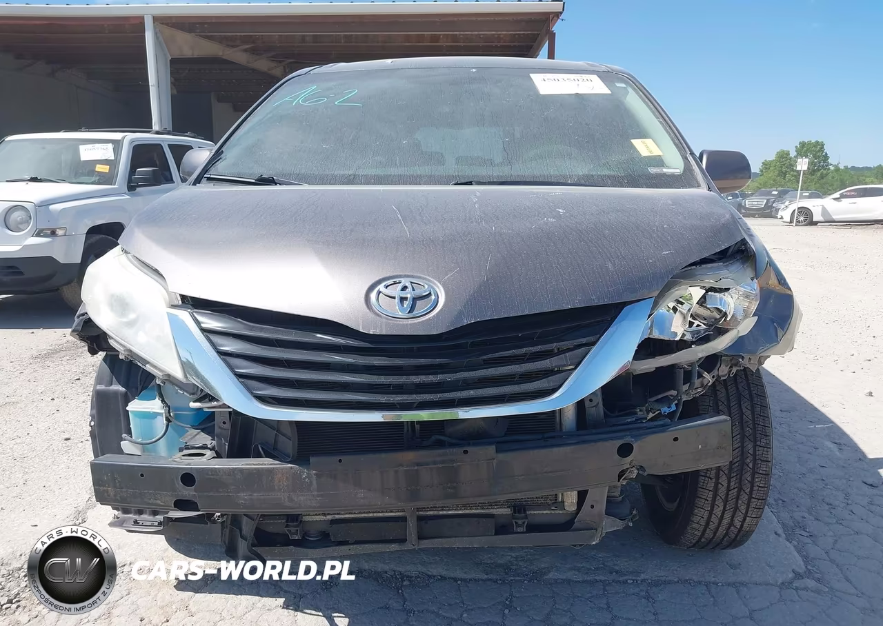2014 Toyota Sienna Le V6 8 Passenger VIN:5TDKK3DC3ES447158 - 13