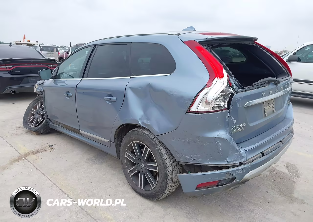 2017 Volvo Xc60 T5 Dynamic VIN:YV440MDR4H2215069 - 3