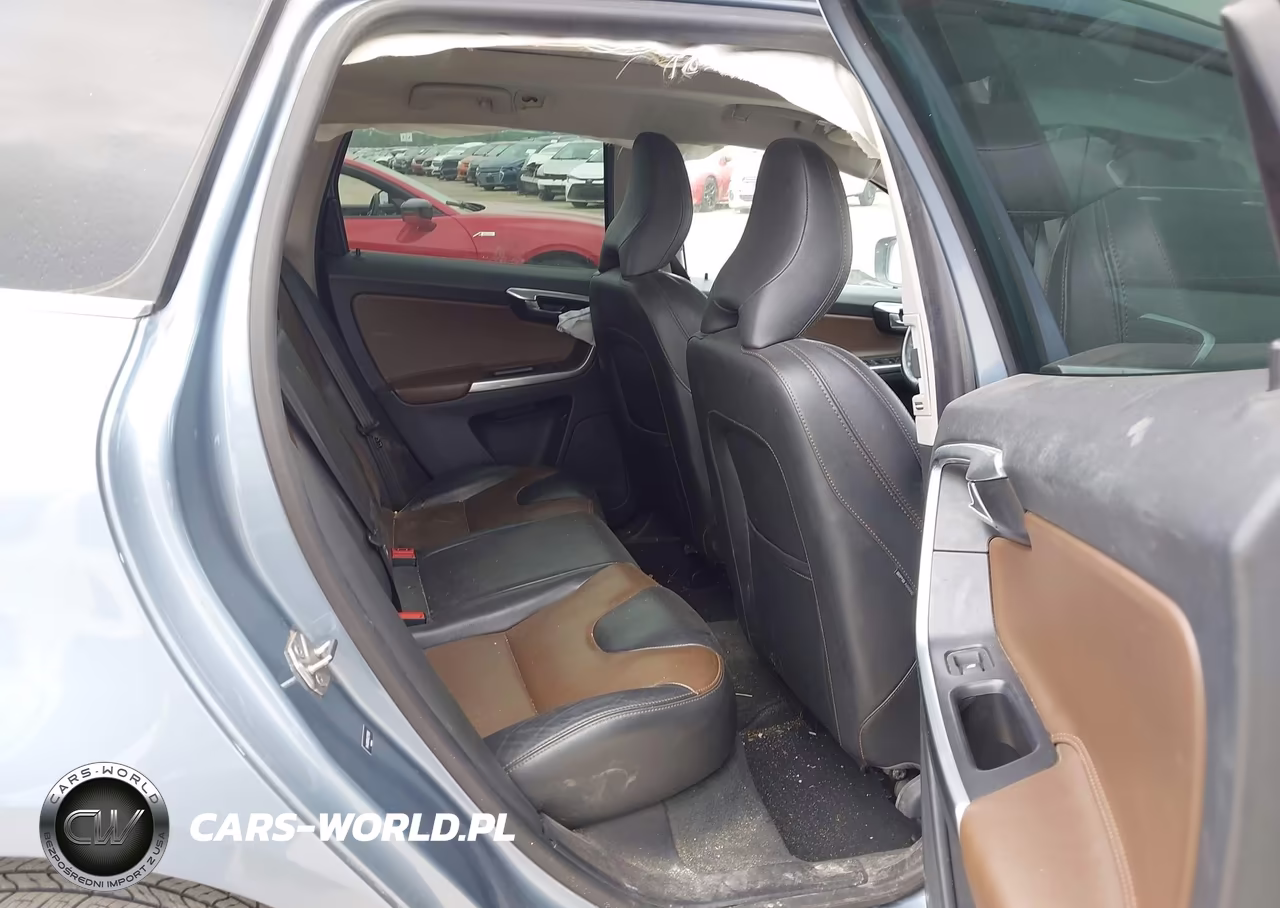 2017 Volvo Xc60 T5 Dynamic VIN:YV440MDR4H2215069 - 8