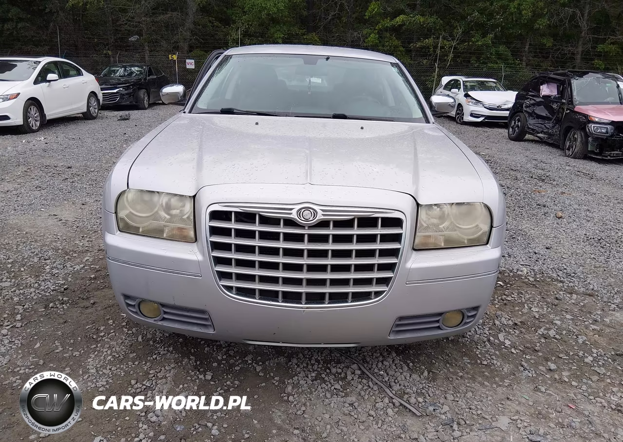 2010 Chrysler 300 Touring-Signature Series-Executive Series VIN:2C3CA5CV9AH195841 - 12