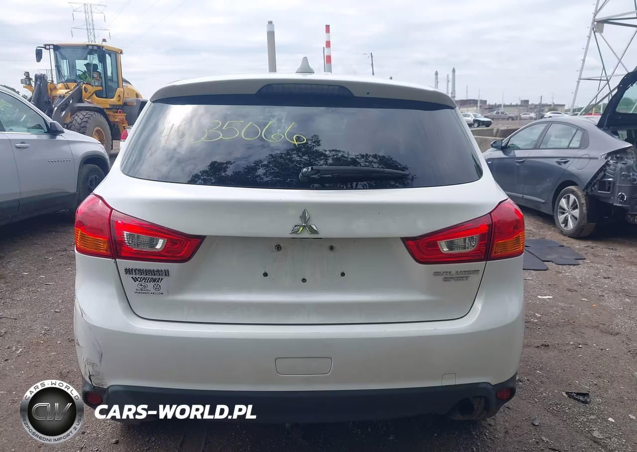 2017 Mitsubishi Outlander Sport 2.0 Le VIN:JA4AP3AU4HZ009806 - 17