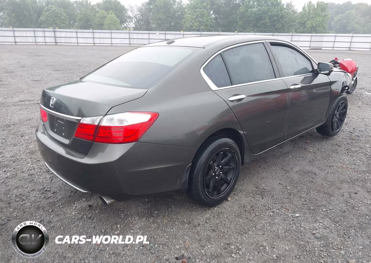 2013 Honda Accord Ex-L VIN:1HGCR2F84DA192813 - 4