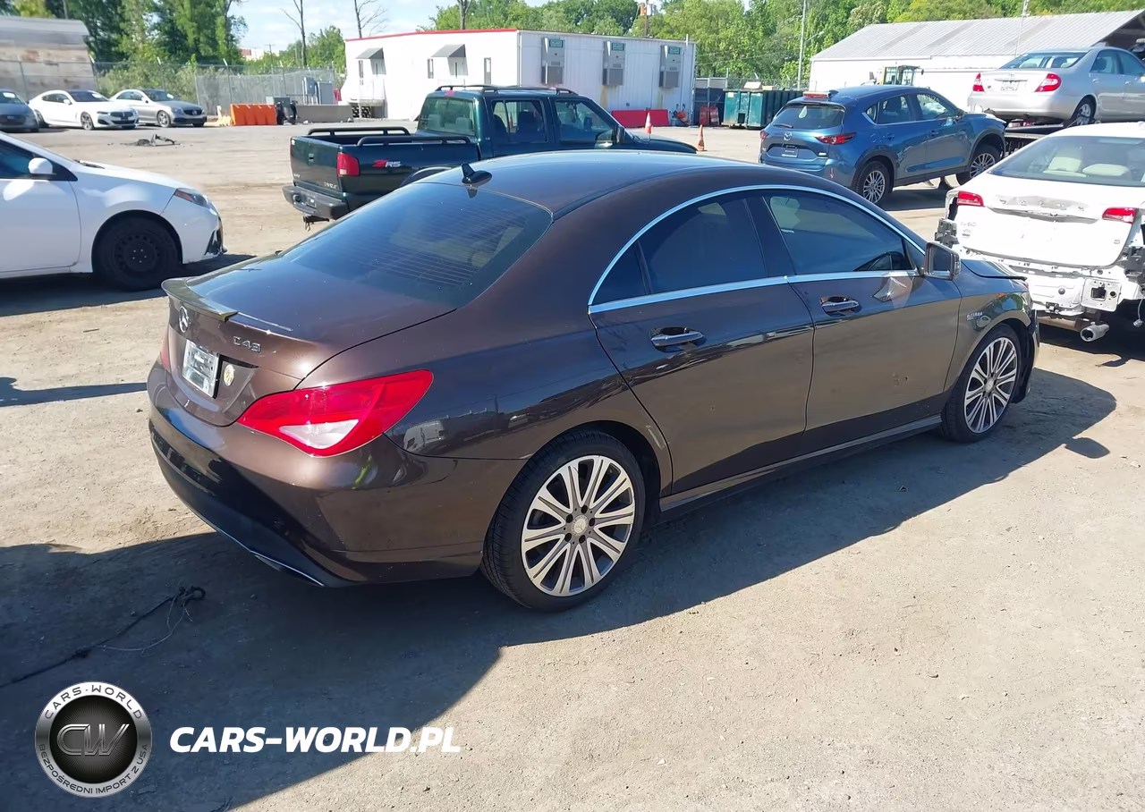 2017 Mercedes-Benz Cla 250 4Matic VIN:WDDSJ4GBXHN495560 - 4