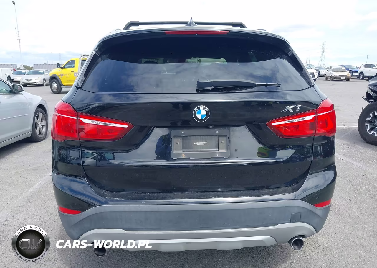 2018 BMW X1 xDrive28I VIN:WBXHT3C34J5K22016 - 16