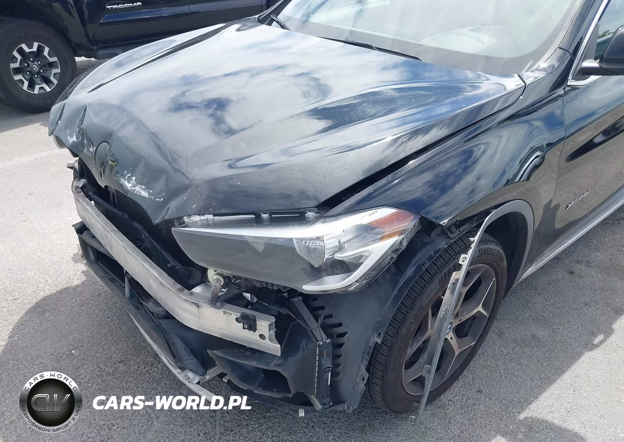 2018 BMW X1 xDrive28I VIN:WBXHT3C34J5K22016 - 6