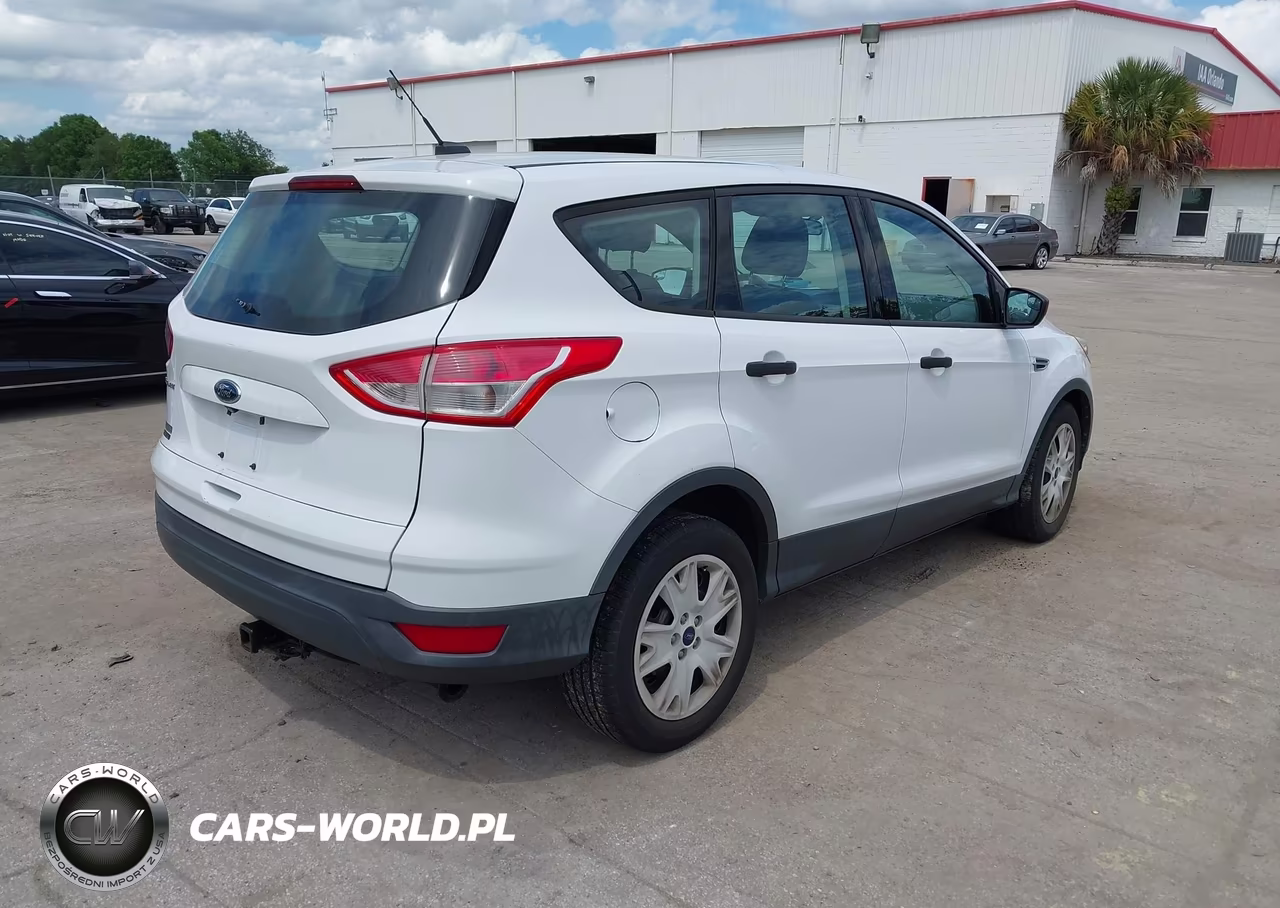 2014 Ford Escape S VIN:1FMCU0F7XEUD56294 - 4