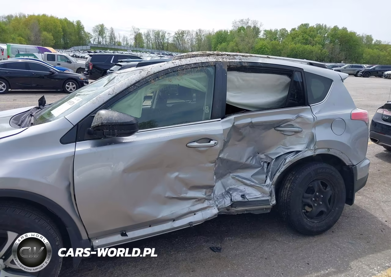 2018 Toyota Rav4 Le VIN:JTMBFREV9JJ218112 - 6