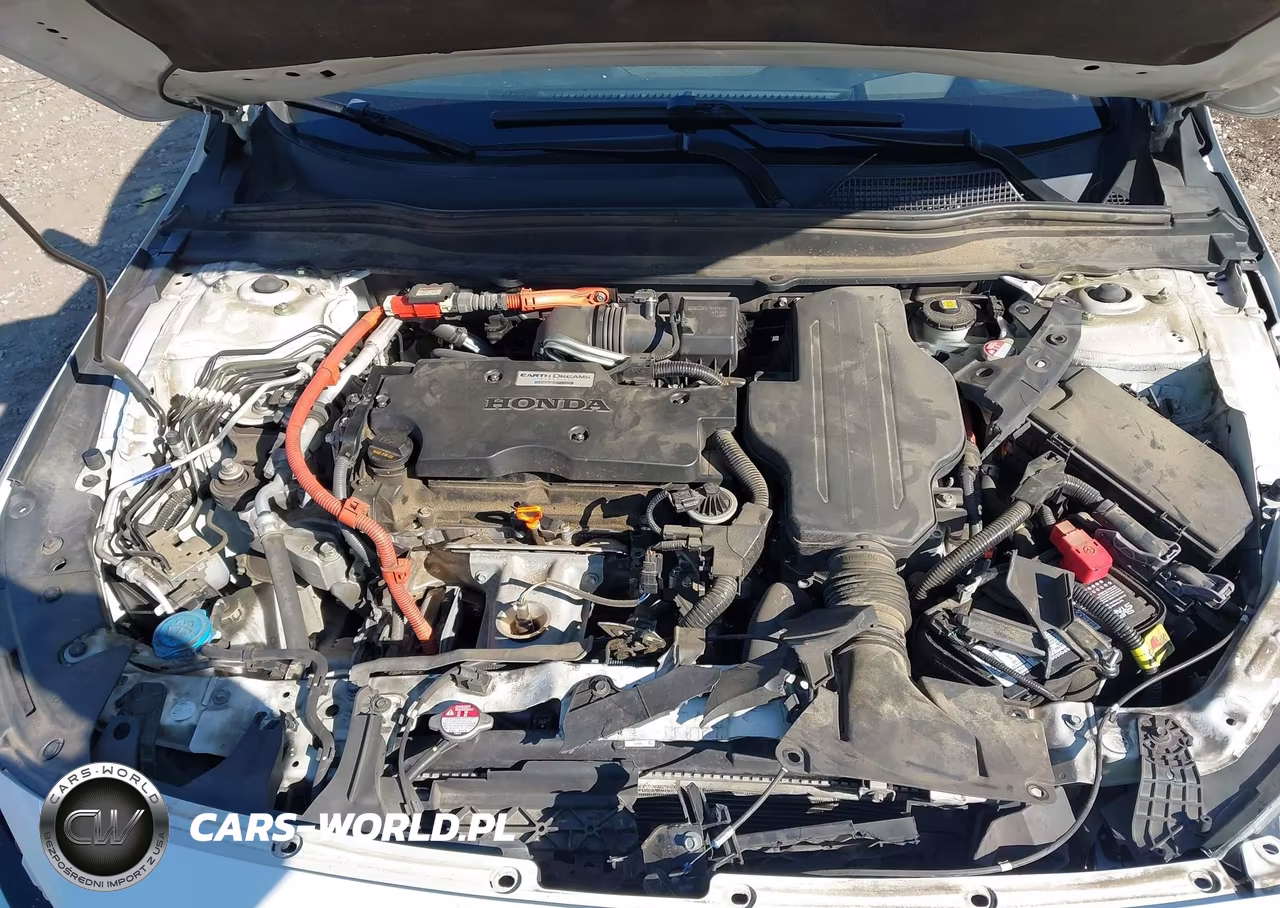 2018 Honda Accord Hybrid Touring VIN:1HGCV3F91JA016937 - 10