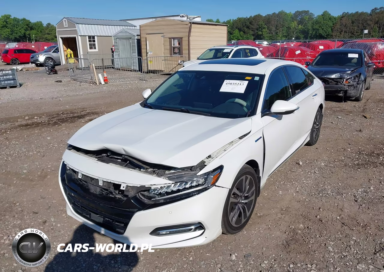 2018 Honda Accord Hybrid Touring VIN:1HGCV3F91JA016937 - 6