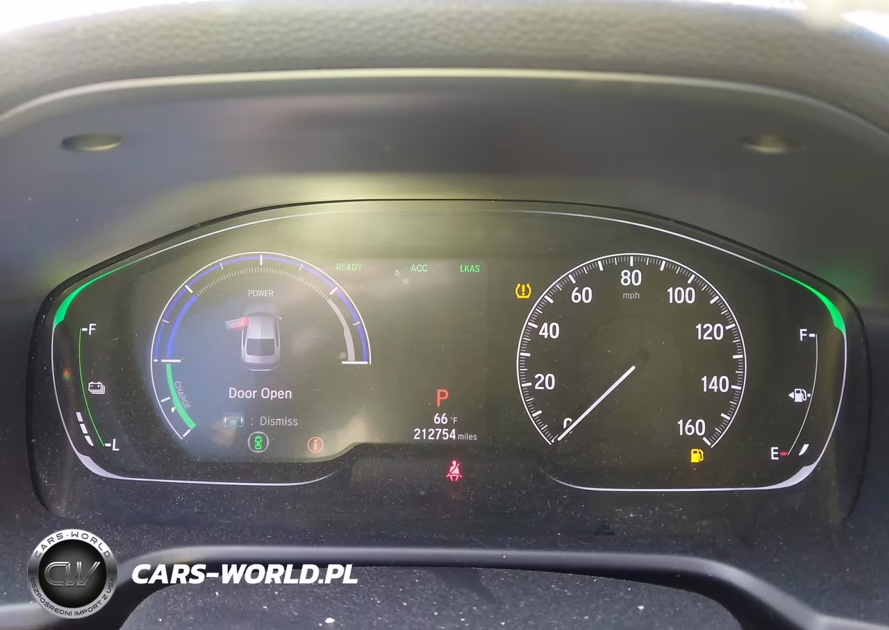 2018 Honda Accord Hybrid Touring VIN:1HGCV3F91JA016937 - 7