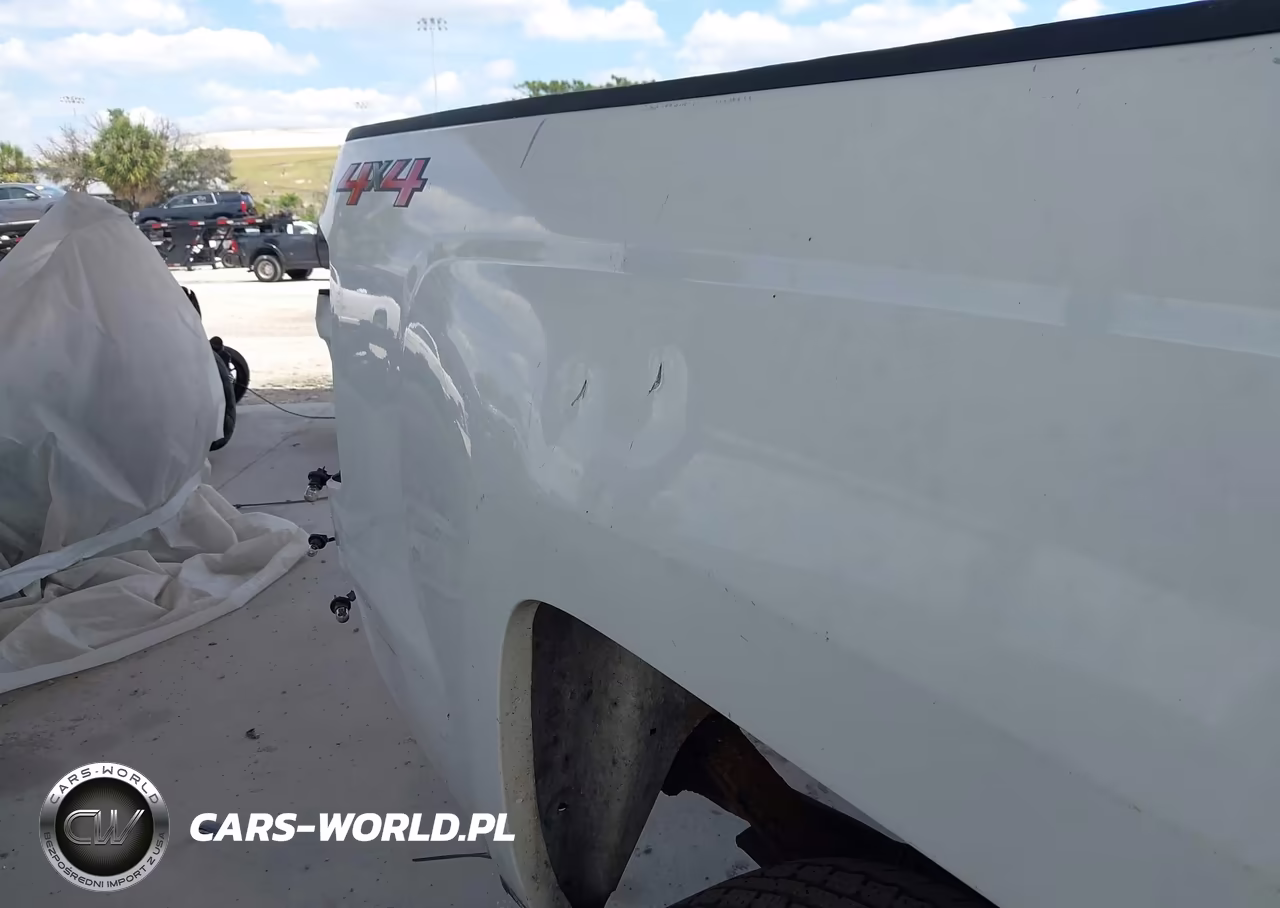 2015 Chevrolet Silverado 1500 Wt VIN:1GCNCPEH0FZ177530 - 19