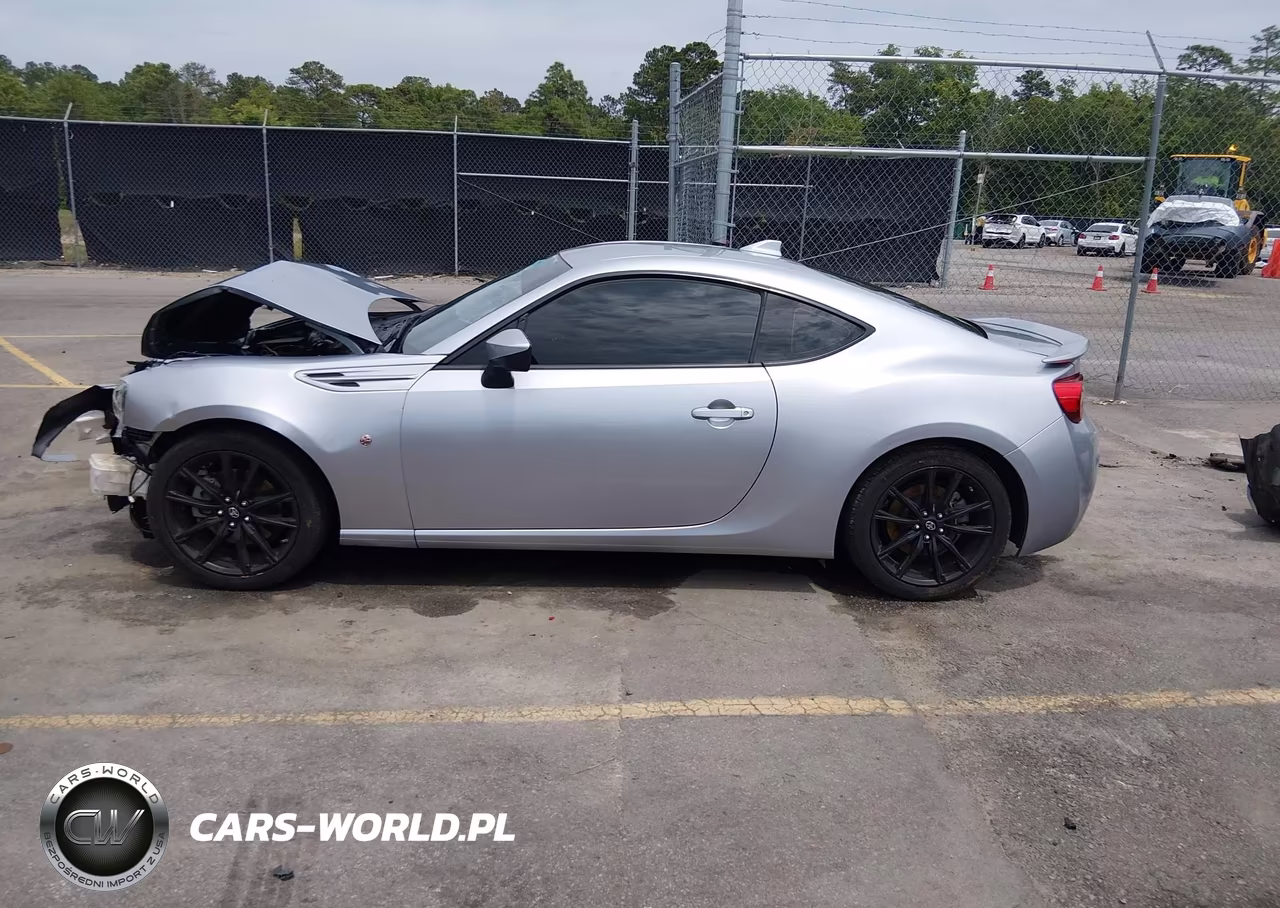 2017 Toyota 86 VIN:JF1ZNAA16H8710979 - 15