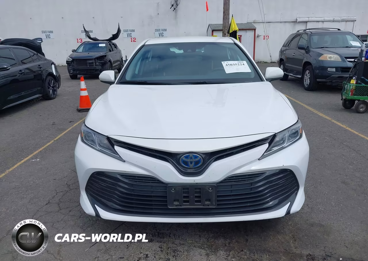 2020 Toyota Camry Le Hybrid VIN:4T1C31AK5LU530323 - 12
