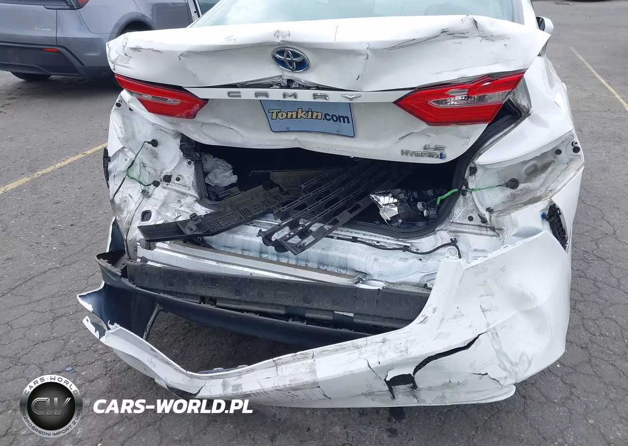 2020 Toyota Camry Le Hybrid VIN:4T1C31AK5LU530323 - 6