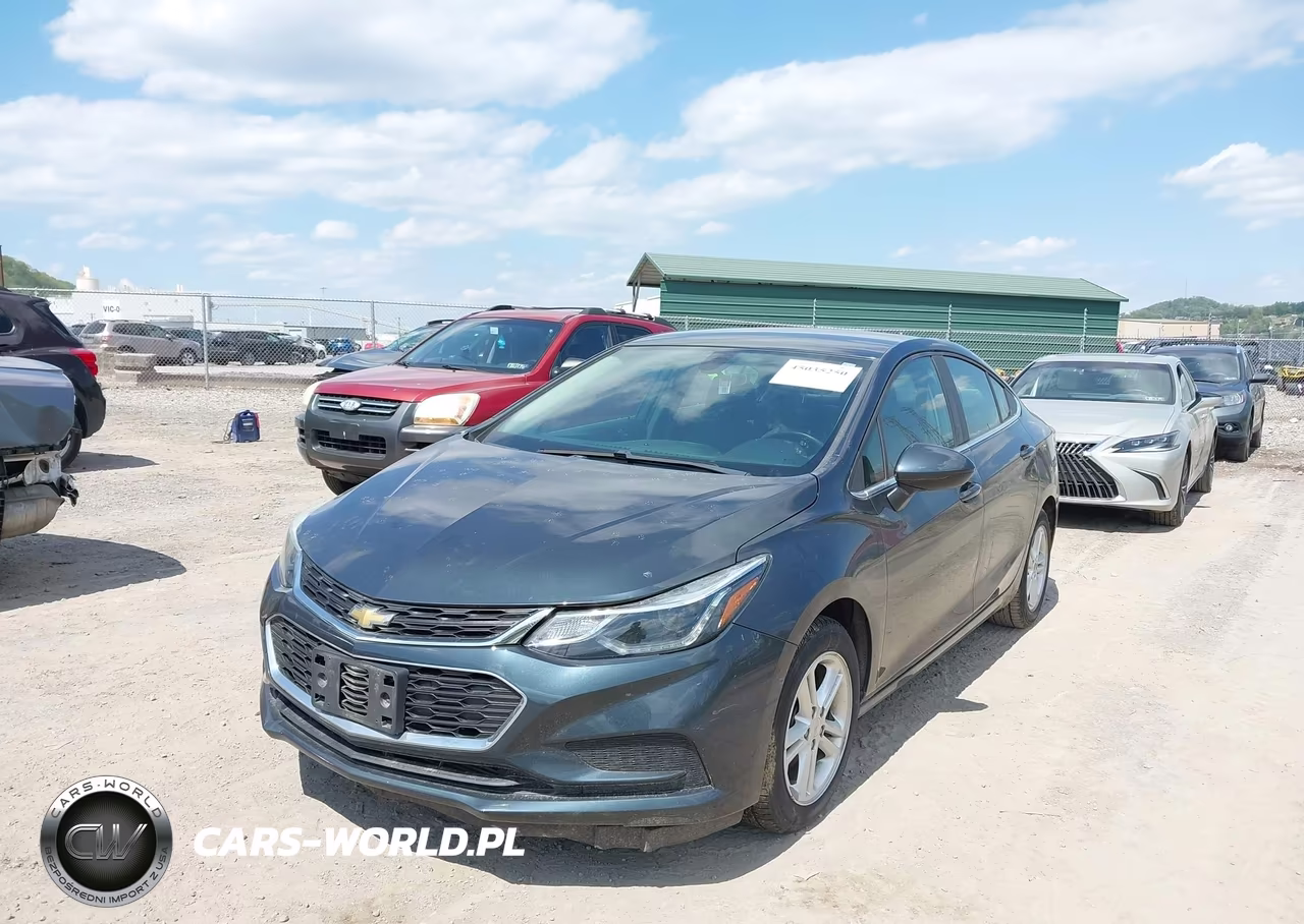 2017 Chevrolet Cruze Lt Auto VIN:1G1BE5SM8H7144494 - 2