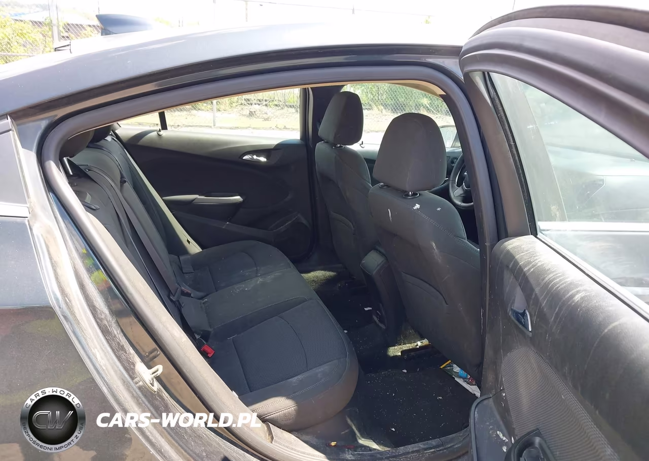 2017 Chevrolet Cruze Lt Auto VIN:1G1BE5SM8H7144494 - 8