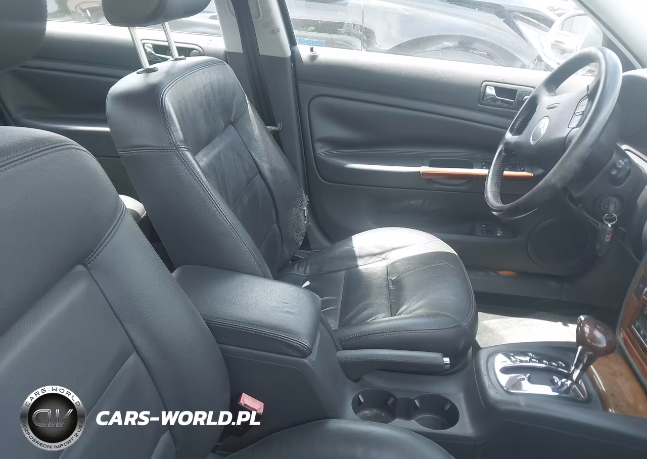 2004 Volkswagen Passat Glx VIN:WVWRH63B74P198377 - 5