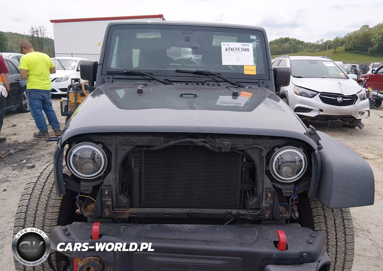 2017 Jeep Wrangler Unlimited Sport 4X4 VIN:1C4BJWDG9HL713733 - 13
