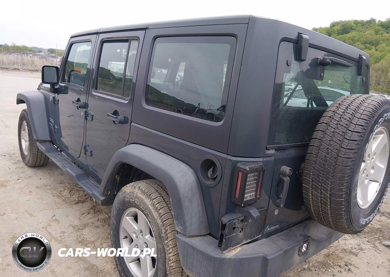 2017 Jeep Wrangler Unlimited Sport 4X4 VIN:1C4BJWDG9HL713733 - 3