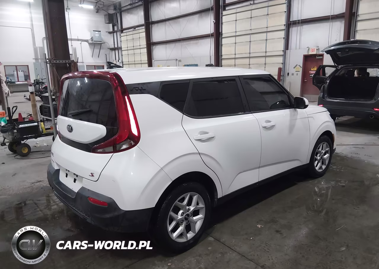 2020 Kia Soul S VIN:KNDJ23AU1L7733770 - 4