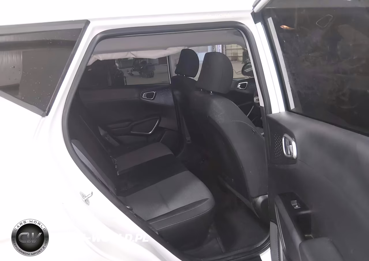 2020 Kia Soul S VIN:KNDJ23AU1L7733770 - 8