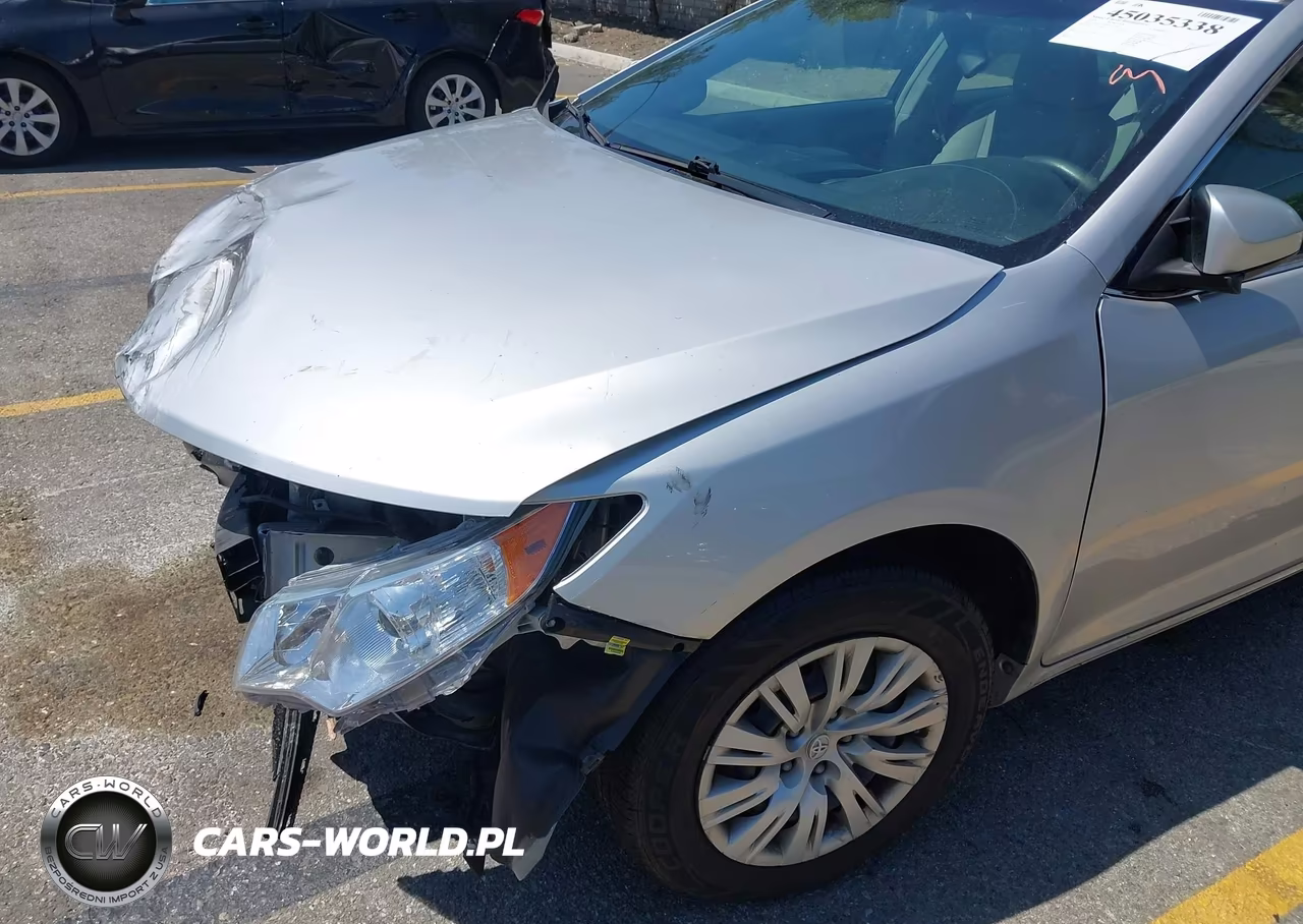 2014 Toyota Camry Le VIN:4T1BF1FK4EU770655 - 17
