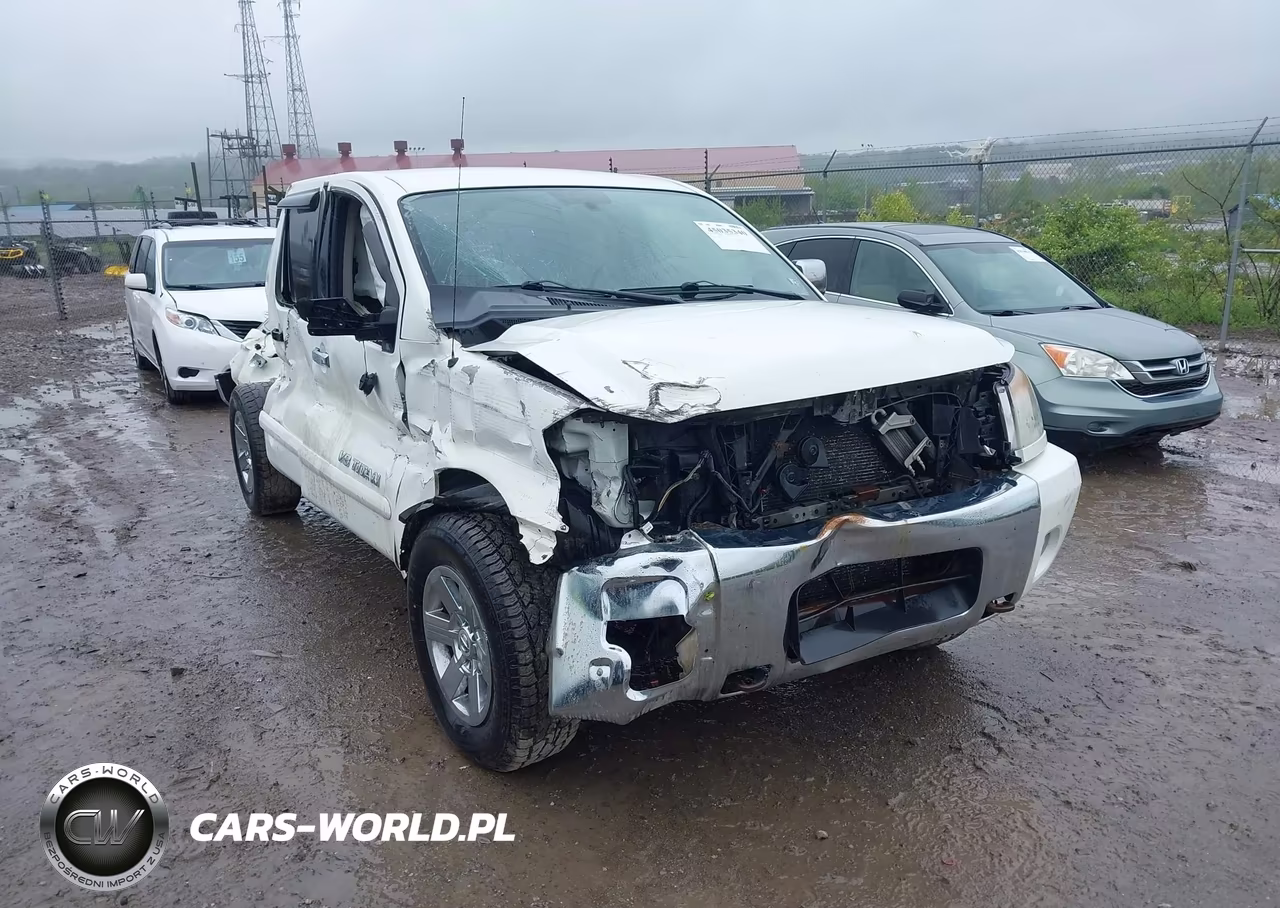 2011 Nissan Titan Sv