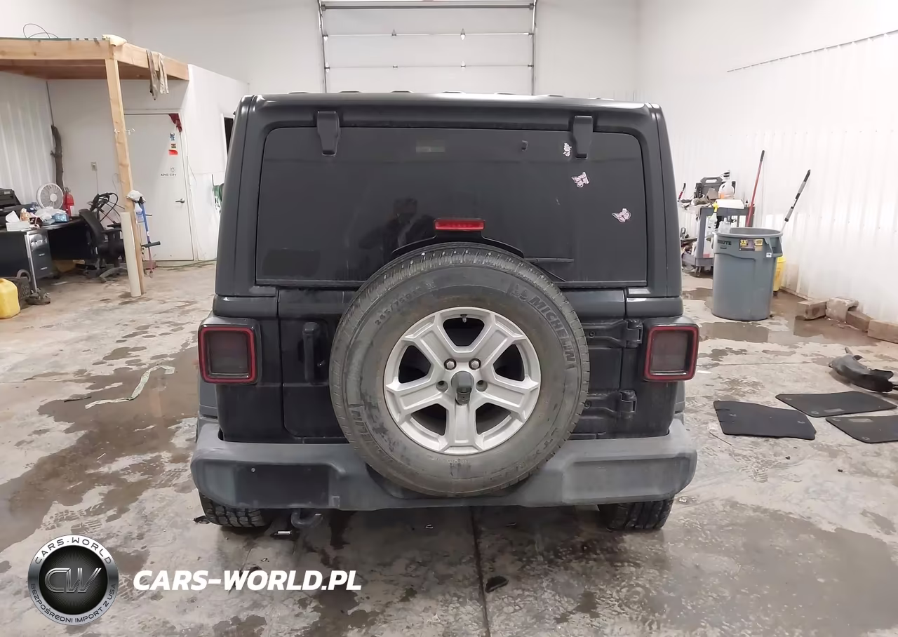 2021 Jeep Wrangler Unlimited Sport S 4X4 VIN:1C4HJXDN9MW622310 - 16