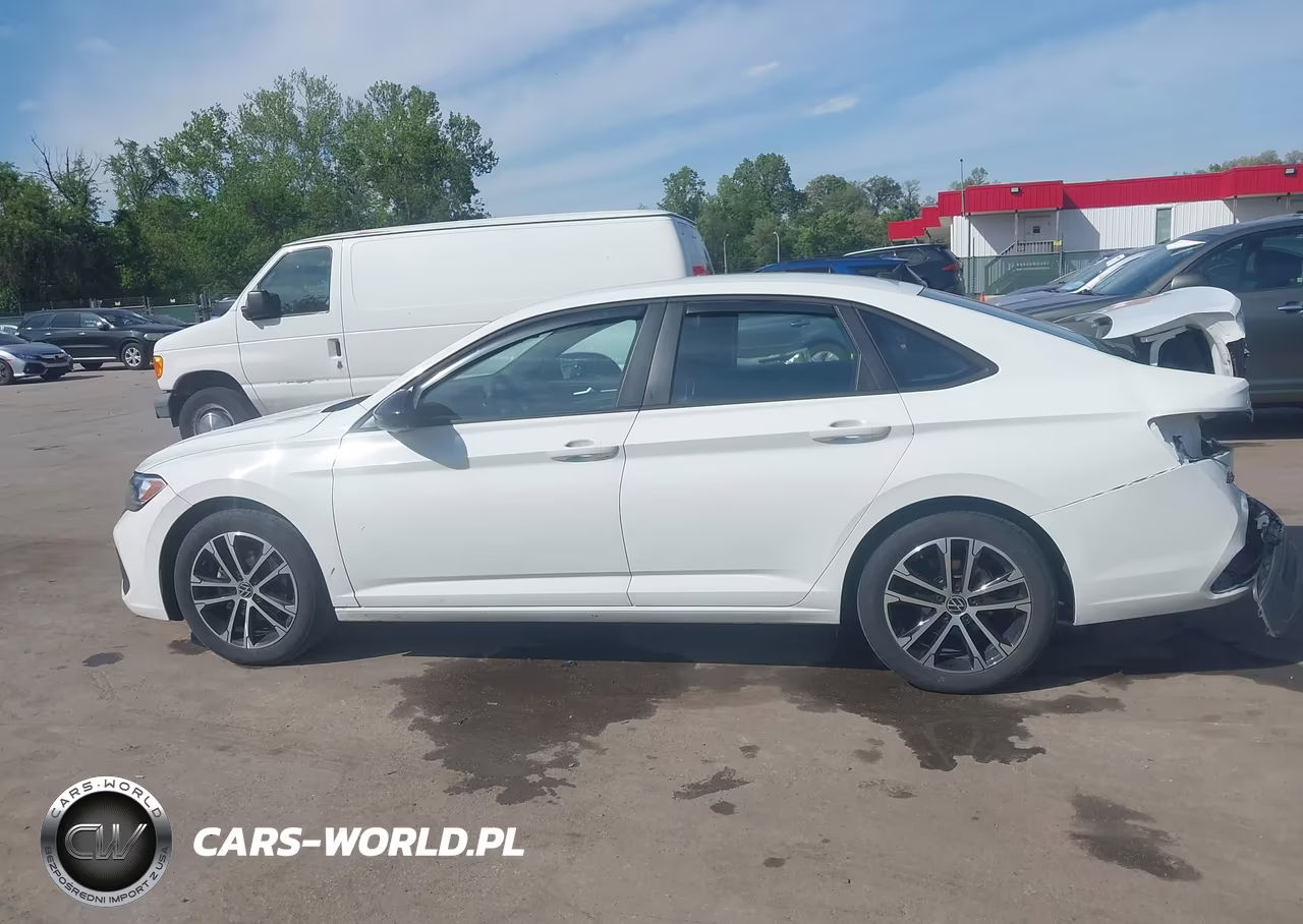 2022 Volkswagen Jetta 1.5T Sport VIN:3VWAM7BU3NM027907 - 15